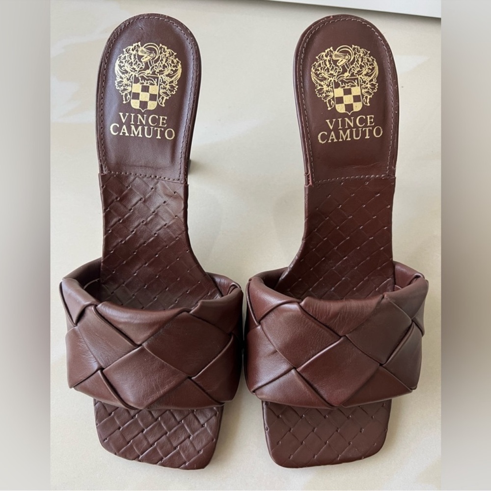 Vince Camuto Brown Woven Sandals 7.5